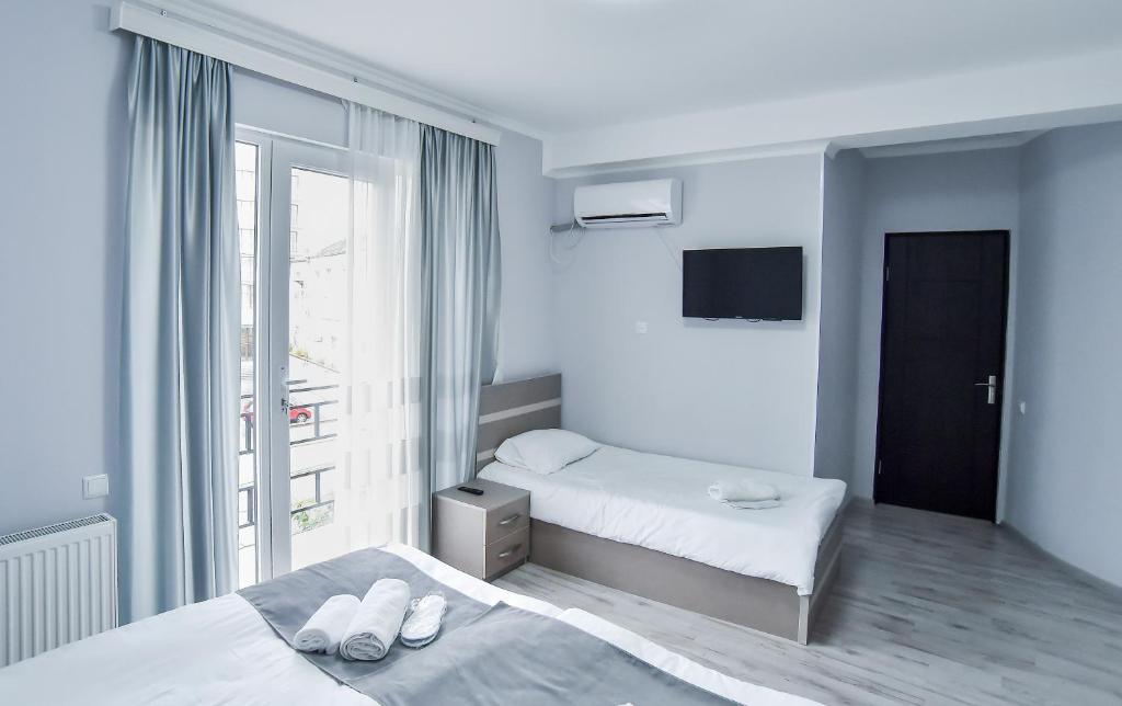 City Hotel Kutaisi room 2